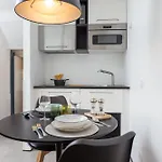 P Terrace Exclusive - View With Terrace - Free Parking Apartmán Laglio