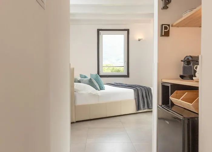 P Terrace Exclusive - View With Terrace - Free Parking * Laglio