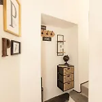 P Terrace Exclusive - View With Terrace - Free Parking Lejlighed *