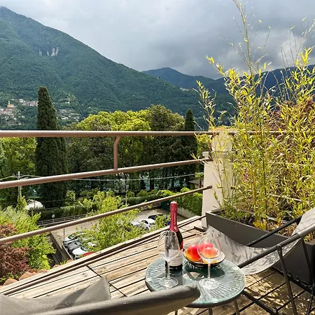 P Terrace Exclusive - View With Terrace - Free Parking Laglio