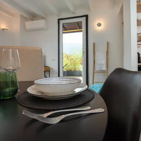 Apartamento P Terrace Exclusive - View With Terrace - Free Parking Laglio