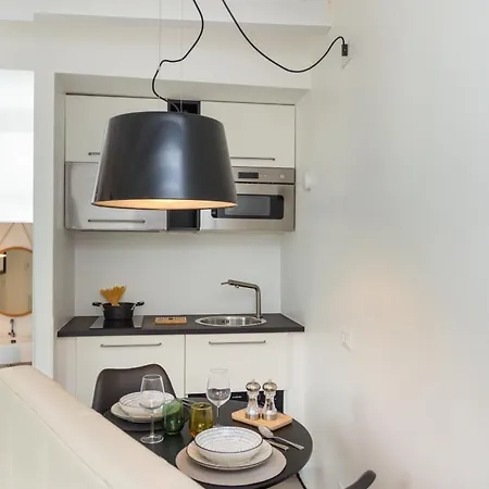 Apartamento P Terrace Exclusive - View With Terrace - Free Parking *