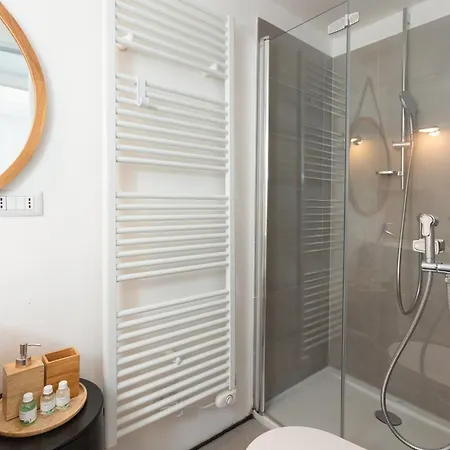 Apartment P Terrace Exclusive - View With Terrace - Free Parking Laglio