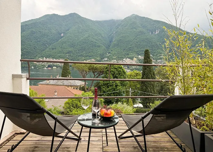 Apartamento P Terrace Exclusive - View With Terrace - Free Parking Laglio